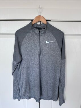 Nike Gray Long-Sleeve Half-Zip Performance Pullover